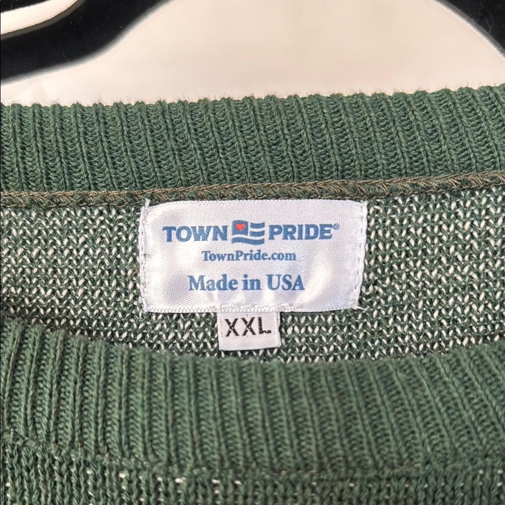 Green Trapp Family Lodge Sweater - Picture 2 of 5